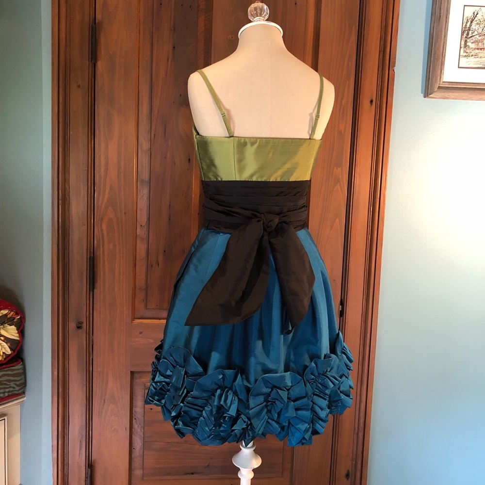 Taffeta dress - Picture 2 of 6